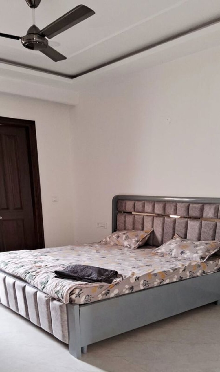 Bedroom, sector 89 6+ Bedroom 200 Sq.Yd. Independent House In Sector 89 Mohali 10568899
