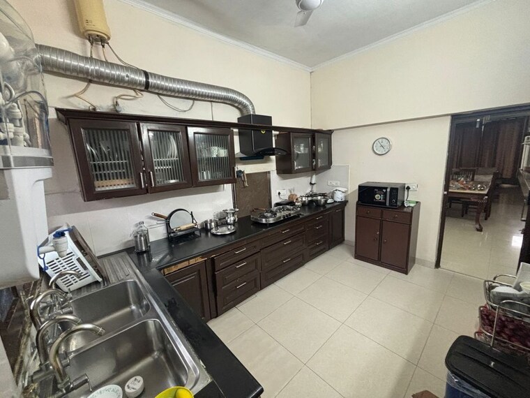 Gym, sector 8 3 Bedroom 4500 Sq.Ft. Builder Floor In Sector 8 Chandigarh 10568920