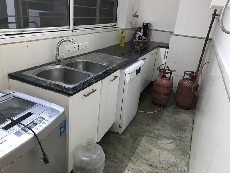 Kitchen, meenakshi-trident-towers 3 Bedroom 3200 Sq.Ft. Apartment In Gachibowli Hyderabad 10568937