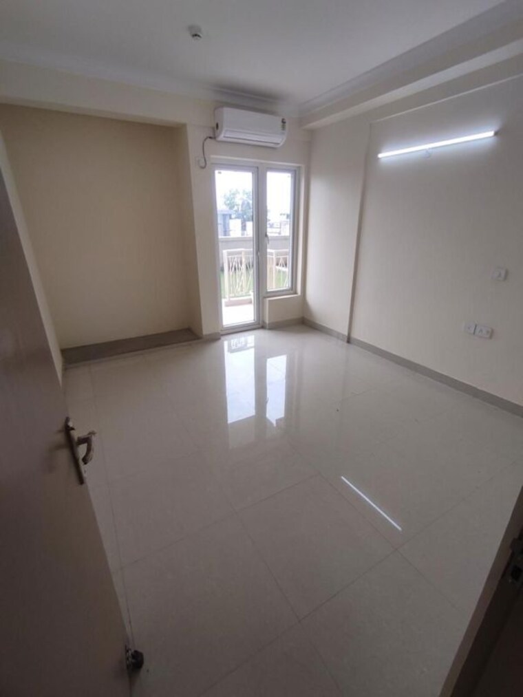 Room, pareena-micasa 2 Bedroom 865 Sq.Ft. Apartment In Sector 68 Gurgaon 10568927