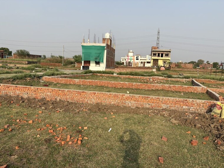 undefined, parao  2500 Sq.Ft. Plot In Parao Varanasi 10568115