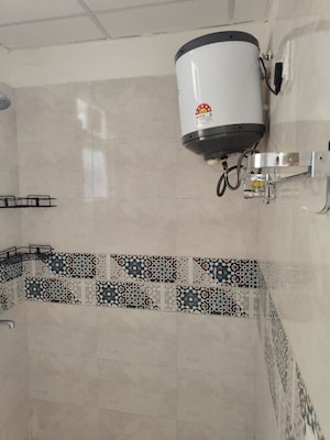 Master Plan in 2 BHK Apartment at Signature Global Prime, Sector 63a – for Rent
