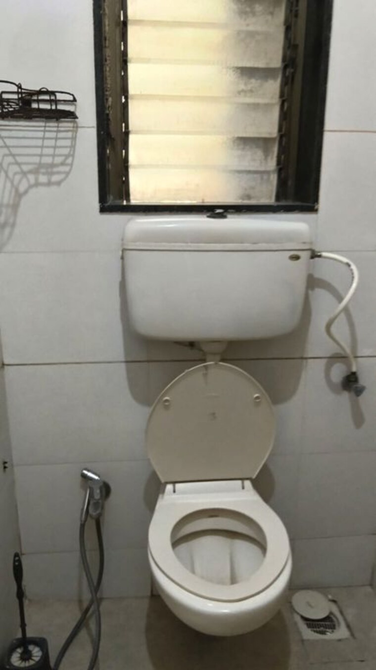 Bathroom, chetna-kunj-chs 2 Bedroom 572 Sq.Ft. Apartment In Malad West Mumbai 10568969