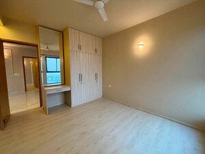 Room in 3 BHK Apartment at M3M Heights, Sector 65 – for Rent