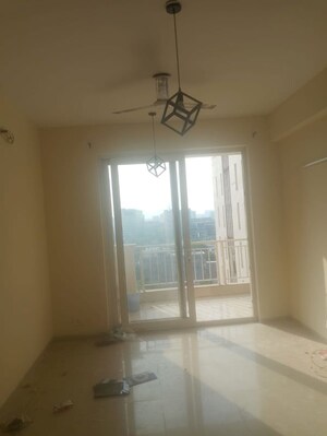 3.5 BHK Apartment For Rent in Emaar Palm Hills, Sector 77