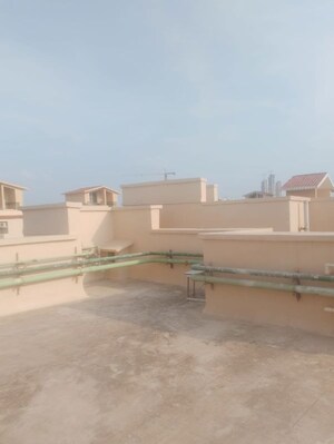 3.5 BHK Apartment – Exterior View View at Emaar Palm Hills, Sector 77 - for Rent