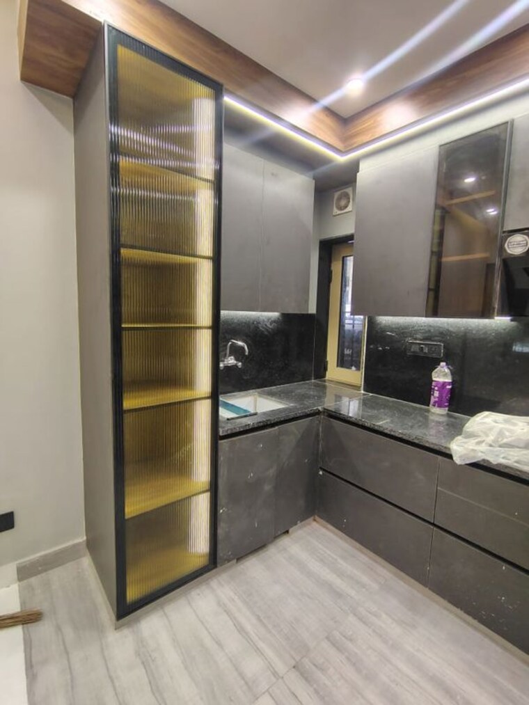Kitchen, chittaranjan park 4 Bedroom 135 Sq.Yd. Builder Floor In Chittaranjan Park Delhi 10569014