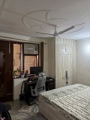 Bedroom in 2 BHK Independent House at Sector 28 – for Rent
