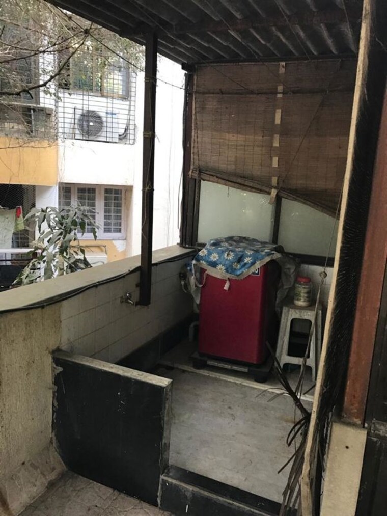 Kitchen, sunny-side-apartment 3 Bedroom 1600 Sq.Ft. Apartment In Andheri West Mumbai 10569026