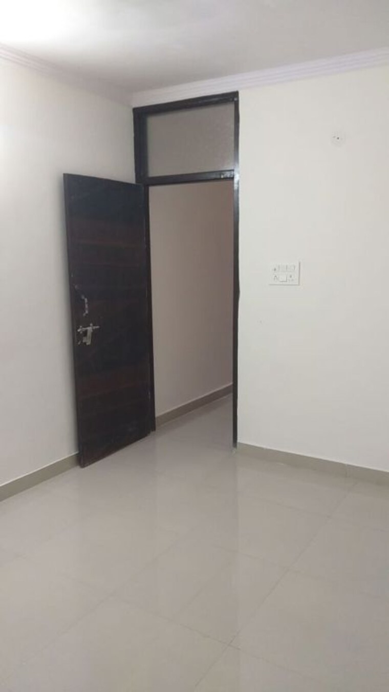 Room, south extension i 1 Bedroom 450 Sq.Ft. Builder Floor In South Extension I Delhi 10322258