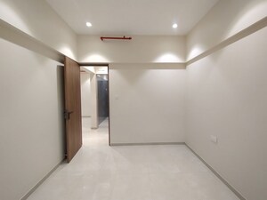 Room in 3 BHK Apartment at Beverly Park Mira Road East, Mira Road – for Sale