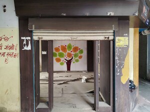  Shop at Mp Nagar – for Sale