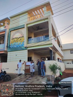  Independent House For Sale in Padarupalli