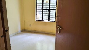 Room in  Apartment at Abbas Nagar – for Sale