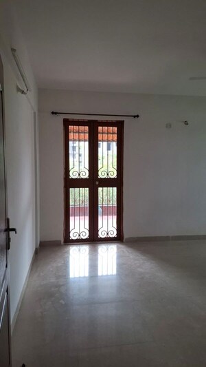 Room in 2 BHK Apartment at Veerabhadra Nagar – for Rent