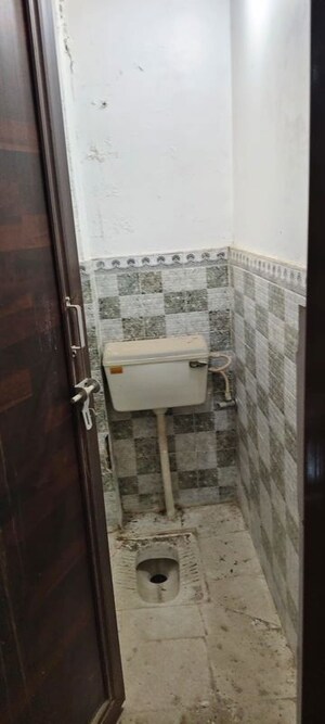 Bathroom in 4 BHK Independent House at Vrindavan Yojna – for Sale