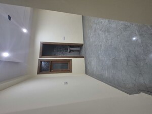 Building Lobby in 3.5 BHK Builder Floor at Mayur Vihar – for Sale