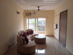Living Room in 4 BHK Builder Floor at BPTP Parkland Pride, Sector 77 – for Sale