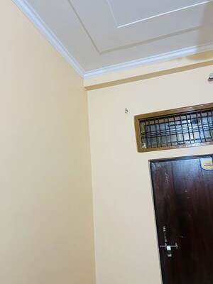 Furnished Amenities in 3 BHK Independent House at Vastu Khand – for Rent