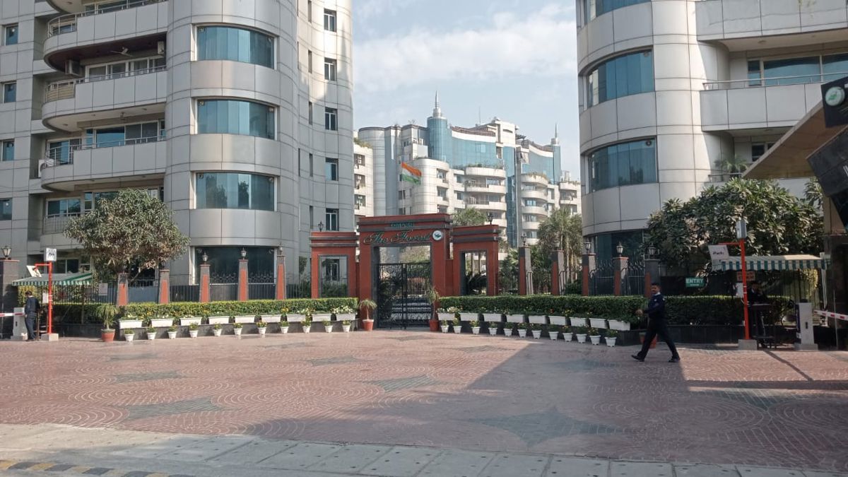 3 BHK 1620 Sq.Ft. Apartment in Omaxe Grand