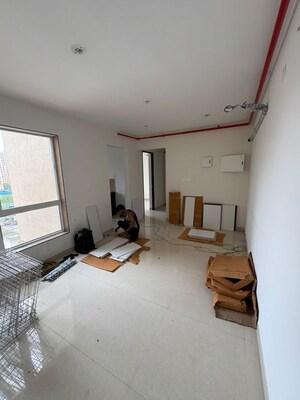 Team Area in 2 BHK Apartment at Hubtown Rising City, Ghatkopar East – for Rent