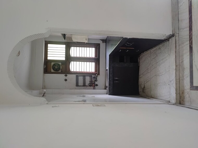 Living Room, rwa-apartments-sector-47 2 Bedroom 112 Sq.Mt. Builder Floor In Sector 47 Noida 10569311