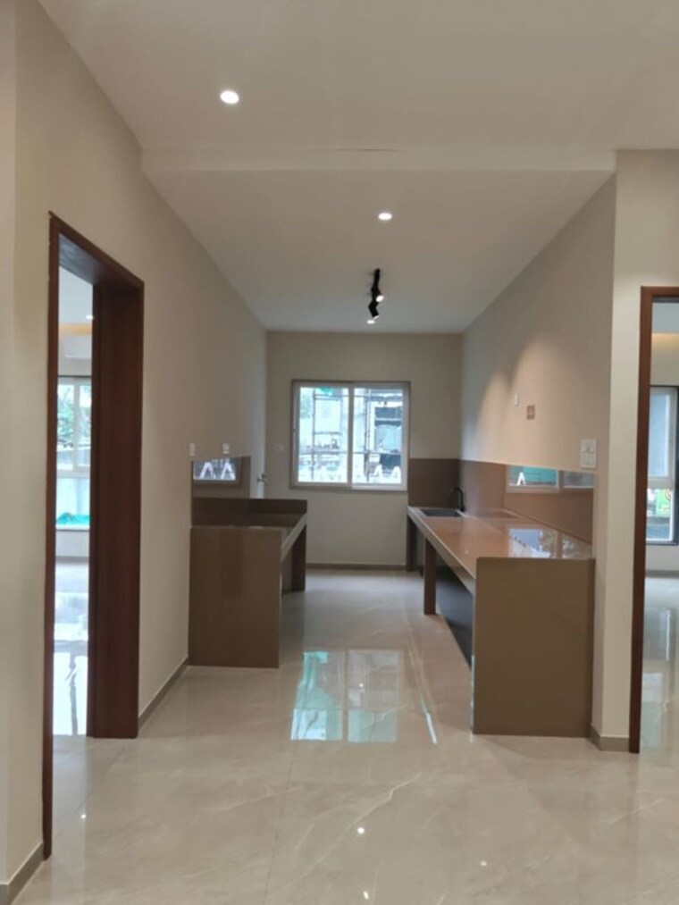 Kitchen, trustfort-icon 3 Bedroom 1890 Sq.Ft. Apartment In Mundhwa Pune 10569313