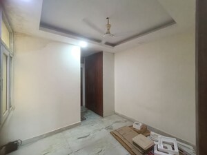 Room in 1 BHK Builder Floor at Malviya Nagar – for Sale