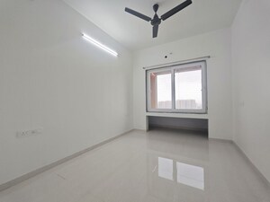 Room in 2 BHK Apartment at Arihant Aspire, Palaspe Phata – for Rent