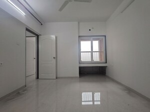 Room in 2 BHK Apartment at Arihant Aspire, Palaspe Phata – for Rent