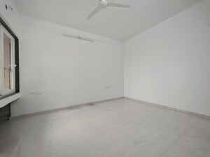 Room in 2 BHK Apartment at Arihant Aspire, Palaspe Phata – for Rent
