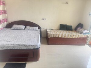 Room in 3 BHK Apartment at Indiabulls Greens, New Panvel – for Sale