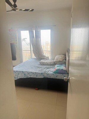 Bedroom in 3 BHK Apartment at Indiabulls Greens, New Panvel – for Sale