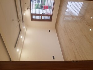 Balcony in 3 BHK Builder Floor at BPTP District Phase 2, Sector 84 – for Sale