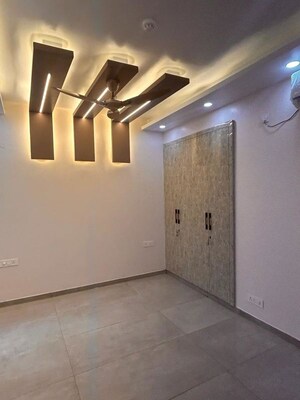Room in 4 BHK Apartment at ACE Parkway, Sector 150 – for Rent