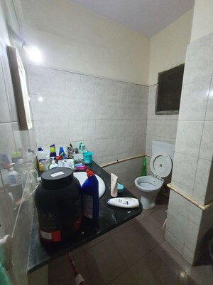Team Area in 2 BHK Apartment at Greenfield Rocks CHS, Jogeshwari East – for Rent