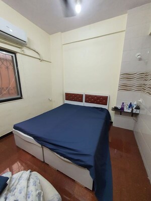 Team Area in 2 BHK Apartment at Greenfield Rocks CHS, Jogeshwari East – for Rent