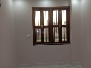 Room in 2 BHK Builder Floor at Mohan Garden – for Sale