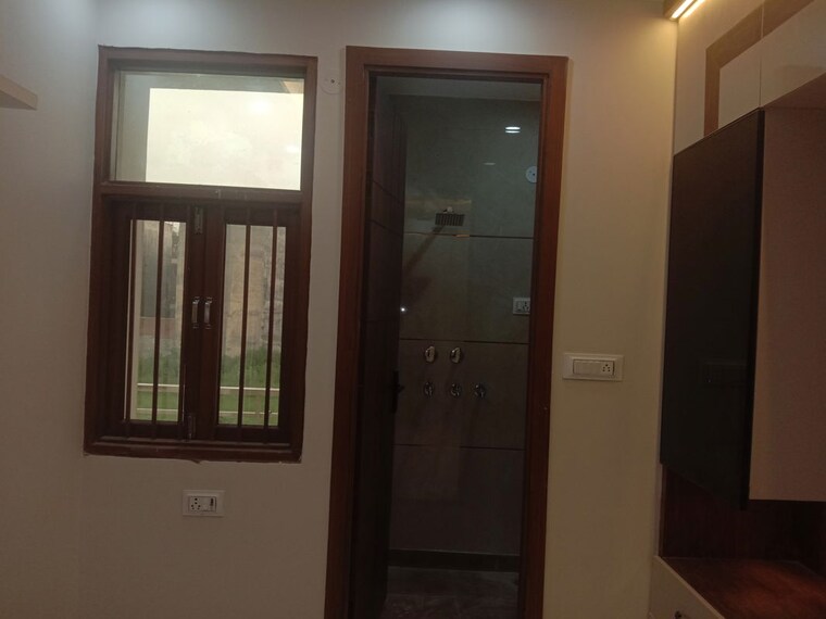 Room, mohan garden 2 Bedroom 450 Sq.Ft. Builder Floor In Mohan Garden Delhi 10569389