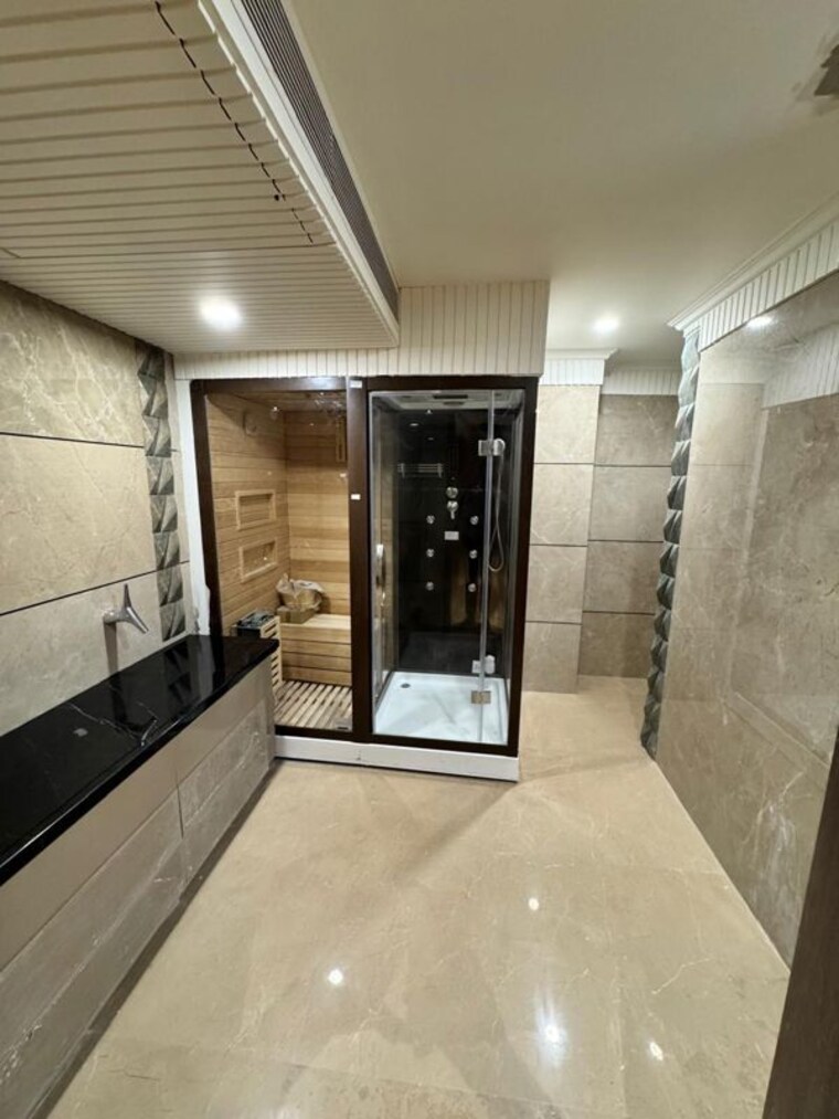 Kitchen, amar shaheed path 5 Bedroom 5200 Sq.Ft. Penthouse In Amar Shaheed Path Lucknow 10569400