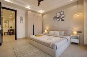 Bedroom in 3 BHK Apartment at Gomti Nagar – for Rent