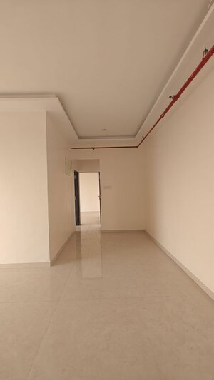 2 BHK Apartment For Sale in Borivali West