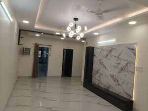 Room in 4 BHK Builder Floor at Jasola – for Rent