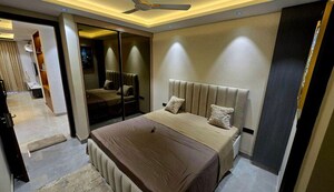 Bedroom in 3 BHK Builder Floor at Sector 63a – for Sale