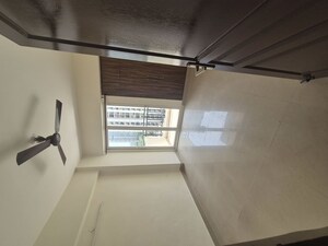 Furnished Amenities in 2.5 BHK Apartment at Sethi Max Royale, Sector 76 – for Rent