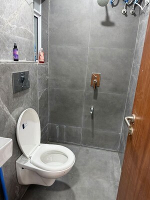 Bathroom in 1 BHK Apartment at Barley House, Andheri East – for Rent