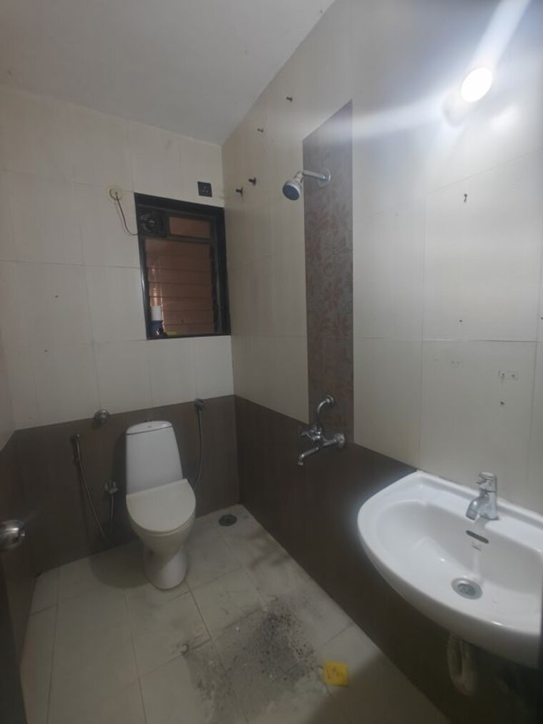 Bathroom, tulsi-sagar 2 Bedroom 1260 Sq.Ft. Apartment In Nerul Navi Mumbai 10569476