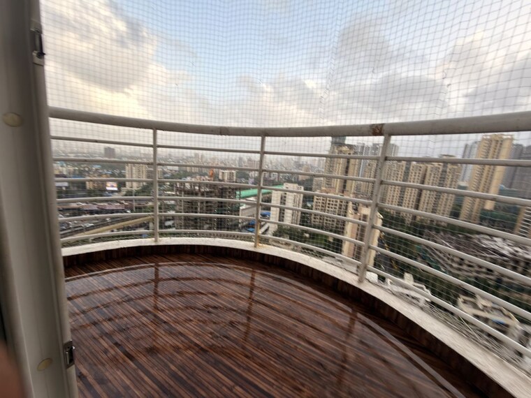 Balcony, oswal-bella-vista 3 Bedroom 1750 Sq.Ft. Apartment In Oswal Park Thane 10569487