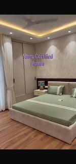 3.5 BHK + Servant Room 225 Sq.Yd. Builder Floor in BPTP Amstoria