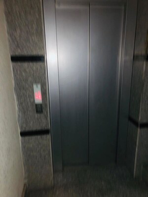 Building Lobby in 3 BHK Builder Floor at Malviya Nagar – for Rent